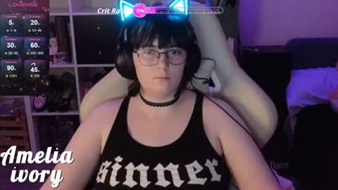 ameliaivory online show from July 21, 1:53 am