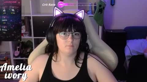 ameliaivory online show from July 21, 11:34 am