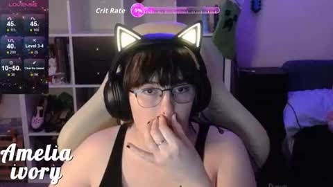 ameliaivory online show from July 21, 12:40 pm