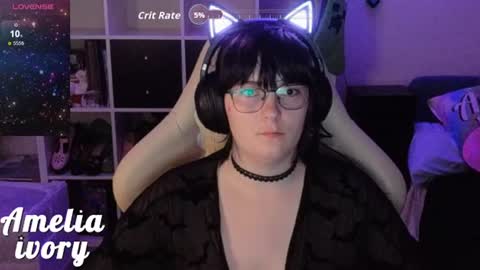 ameliaivory online show from July 31, 5:14 am