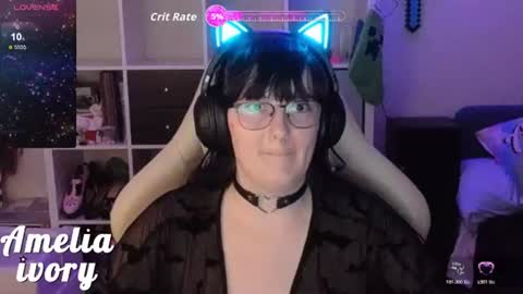 ameliaivory online show from August 1, 4:18 am