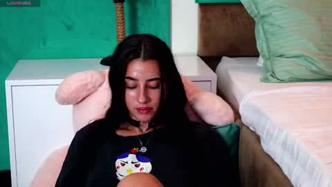 AmeliaJune online show from August 7, 2:00 am