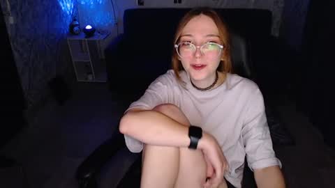 Amelia online show from June 21, 9:37 pm