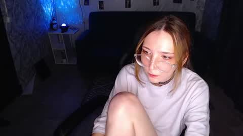 Amelia online show from June 21, 10:43 pm