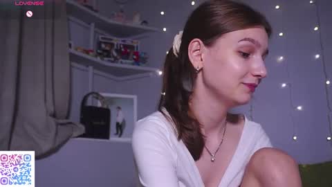 Amelia online show from July 24, 2:31 pm