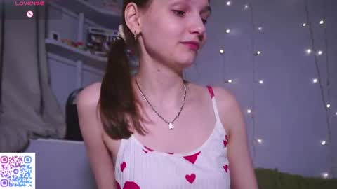 Amelia online show from July 26, 9:09 pm