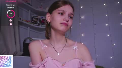 Amelia online show from July 28, 6:58 pm