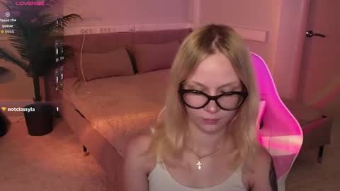 ameliatease online show from August 14, 9:57 am