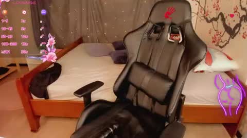 Ameli online show from August 13, 1:58 pm
