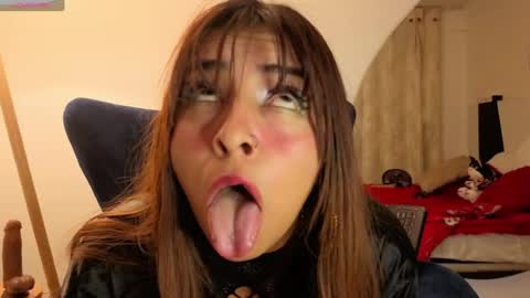 amelie brown online show from July 2, 4:41 pm