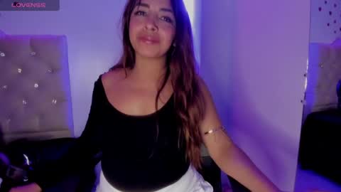amelie brown online show from July 19, 4:14 am