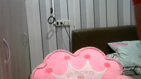 Amelie online show from August 10, 8:32 pm