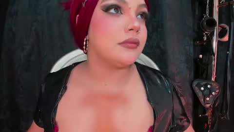 MISTRESS AMELIE online show from August 8, 2:55 am