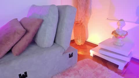 Amelie online show from August 13, 12:46 am