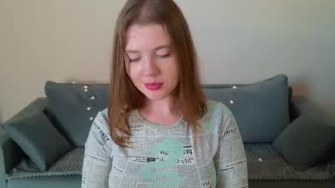 amelieblossom__ online show from August 11, 4:14 am