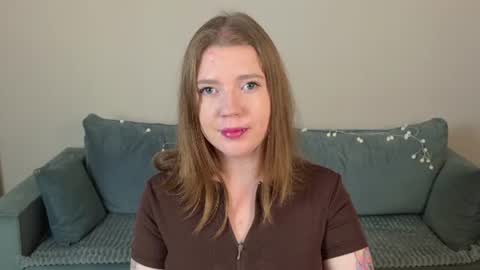 amelieblossom__ online show from August 12, 3:09 am