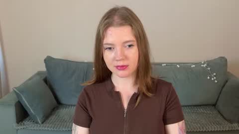 amelieblossom__ online show from August 12, 5:54 am