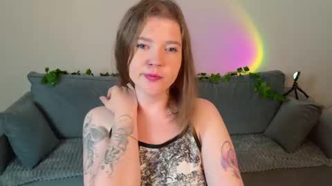 amelieblossom__ online show from August 14, 3:10 am