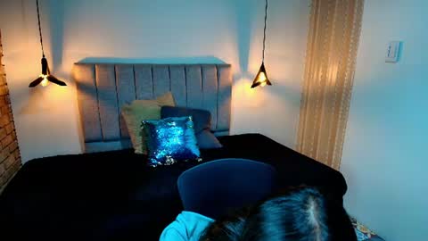 A M E L I E online show from August 5, 2:37 pm