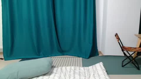ameliesander online show from July 27, 11:54 pm