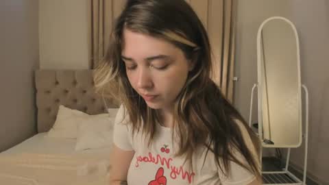 Ameliia castro online show from August 10, 5:20 am