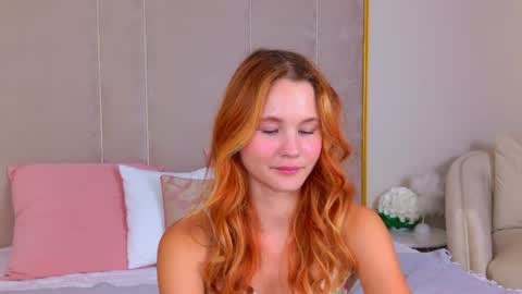 AmeliRoyse online show from August 10, 10:44 pm