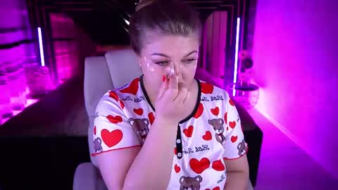 Alina online show from August 13, 1:14 pm