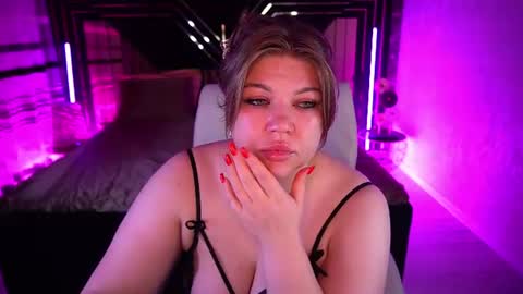 Alina online show from August 14, 6:11 pm