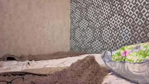 amelyay online show from August 15, 11:14 am