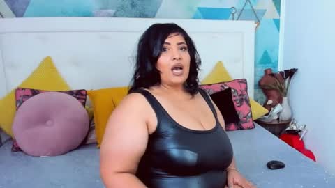 amelycube343767 online show from August 11, 7:27 pm