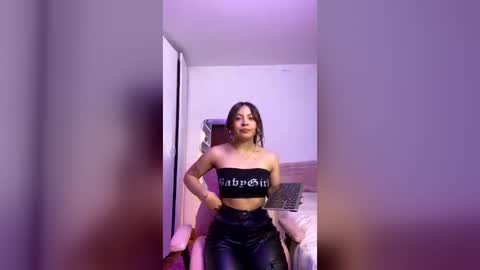 Amy online show from August 2, 6:20 am