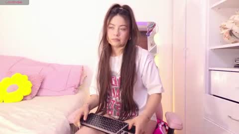 Amy online show from August 4, 4:42 am