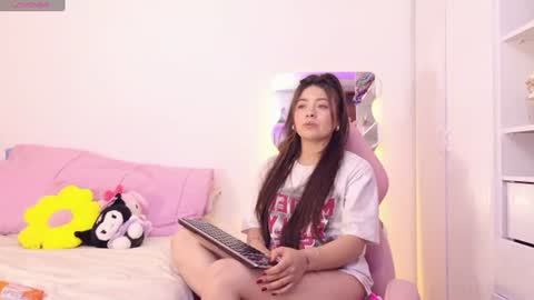 Amy online show from August 4, 6:54 am