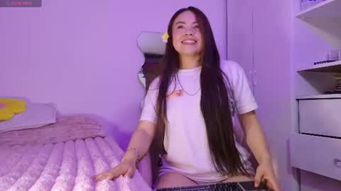 Amy online show from August 7, 4:45 am