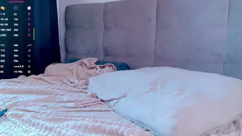 Camilla online show from July 22, 1:30 am