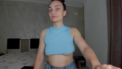 AmiraAnne online show from August 4, 8:39 pm