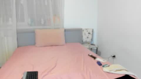 Amira Vyxen online show from August 12, 1:30 am
