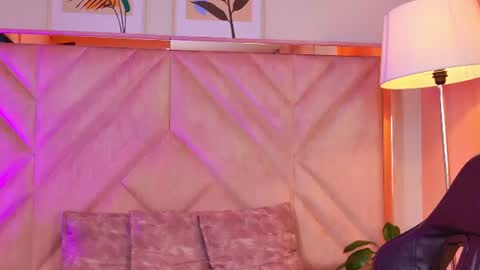 ammber_mjs online show from August 3, 2:46 pm