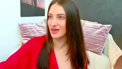 Amira online show from August 10, 4:47 am