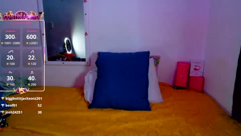 Ammy Stones online show from August 7, 7:08 am