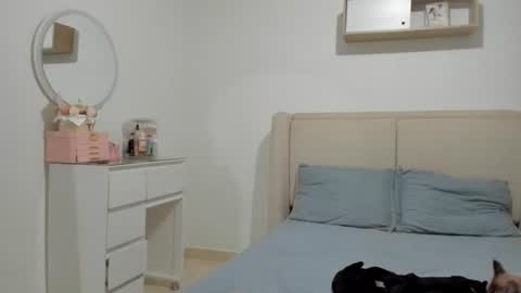 ammy_velez online show from July 22, 8:00 pm