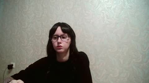 Amomira online show from August 13, 3:31 am