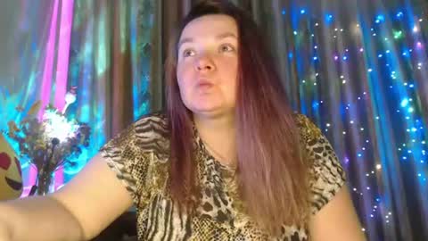 amorelara online show from August 6, 12:15 pm
