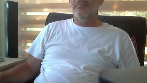 AmorLin online show from July 28, 6:30 am