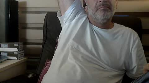 AmorLin online show from August 1, 8:59 pm