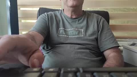 AmorLin online show from August 3, 2:35 pm