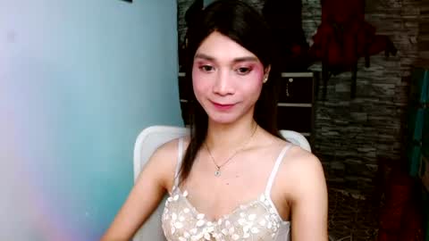 Tina online show from July 7, 9:30 pm