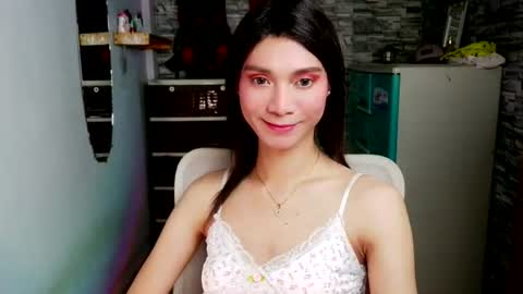Tina online show from July 18, 7:48 pm