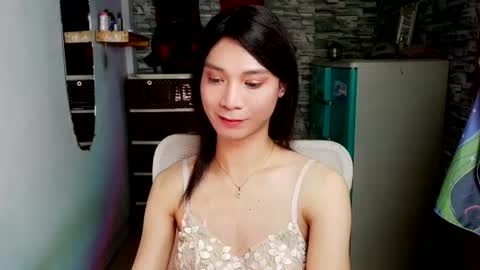 Tina online show from July 25, 1:04 pm