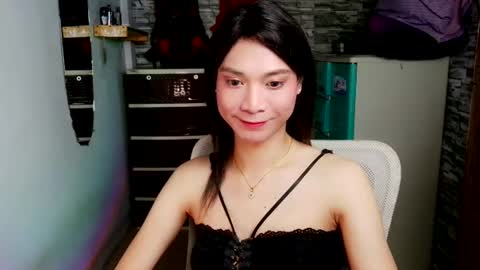 Tina online show from July 30, 8:48 pm